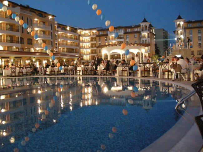 Royal Sun Holiday Apartments ซันนีบีช ภายนอก รูปภาพ