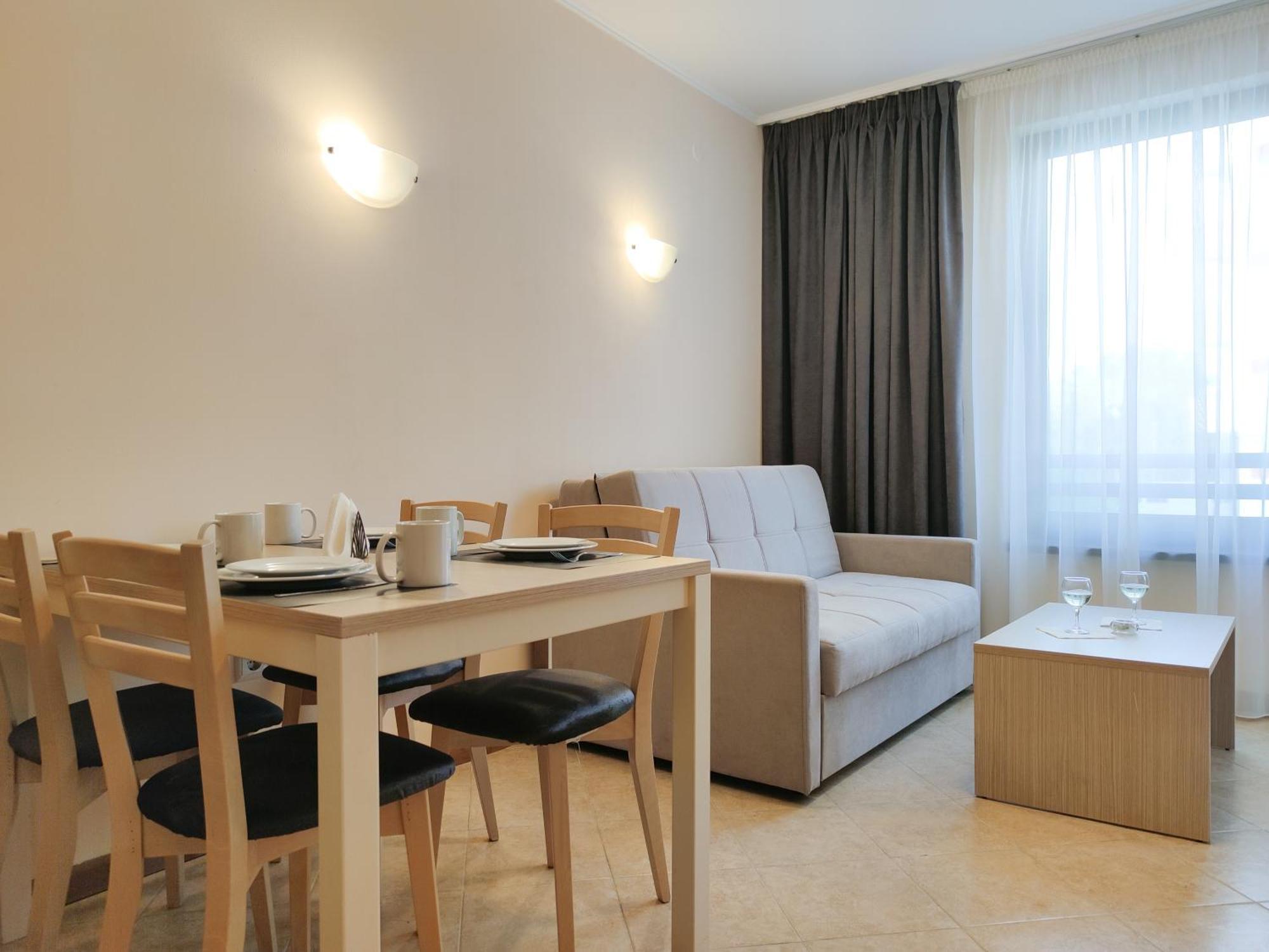 Royal Sun Holiday Apartments ซันนีบีช ภายนอก รูปภาพ